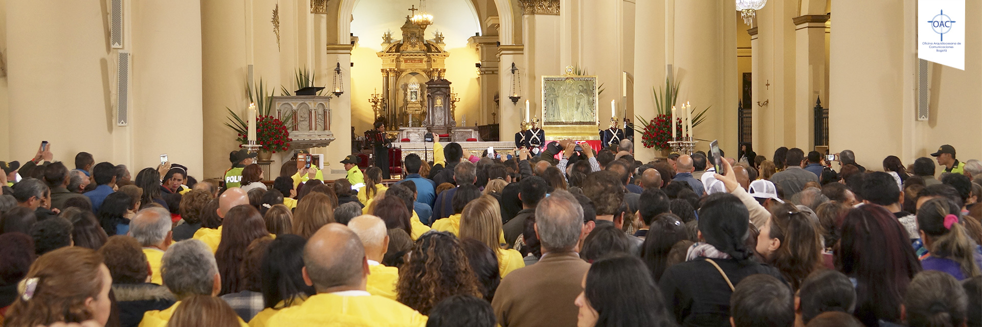 https://arquimedia.s3.amazonaws.com/1/rumbo-2/banner-virgen-de-chiquinquirajpg.jpg